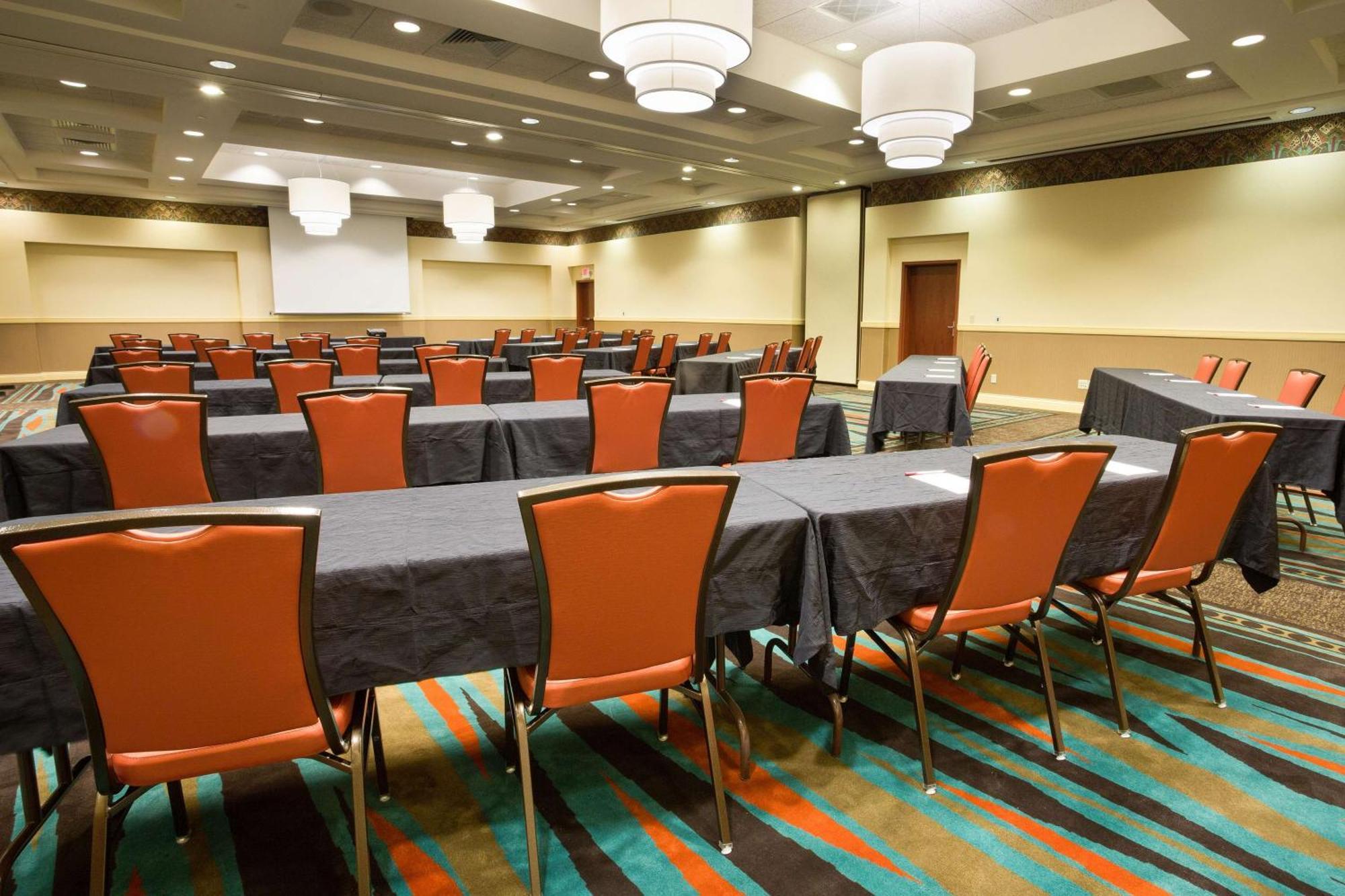 Drury Inn & Suites Columbus Grove City Ngoại thất bức ảnh